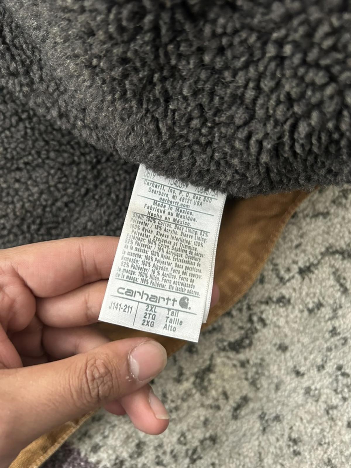 Carhartt J141 Men's Sherpa-Lined Jacket