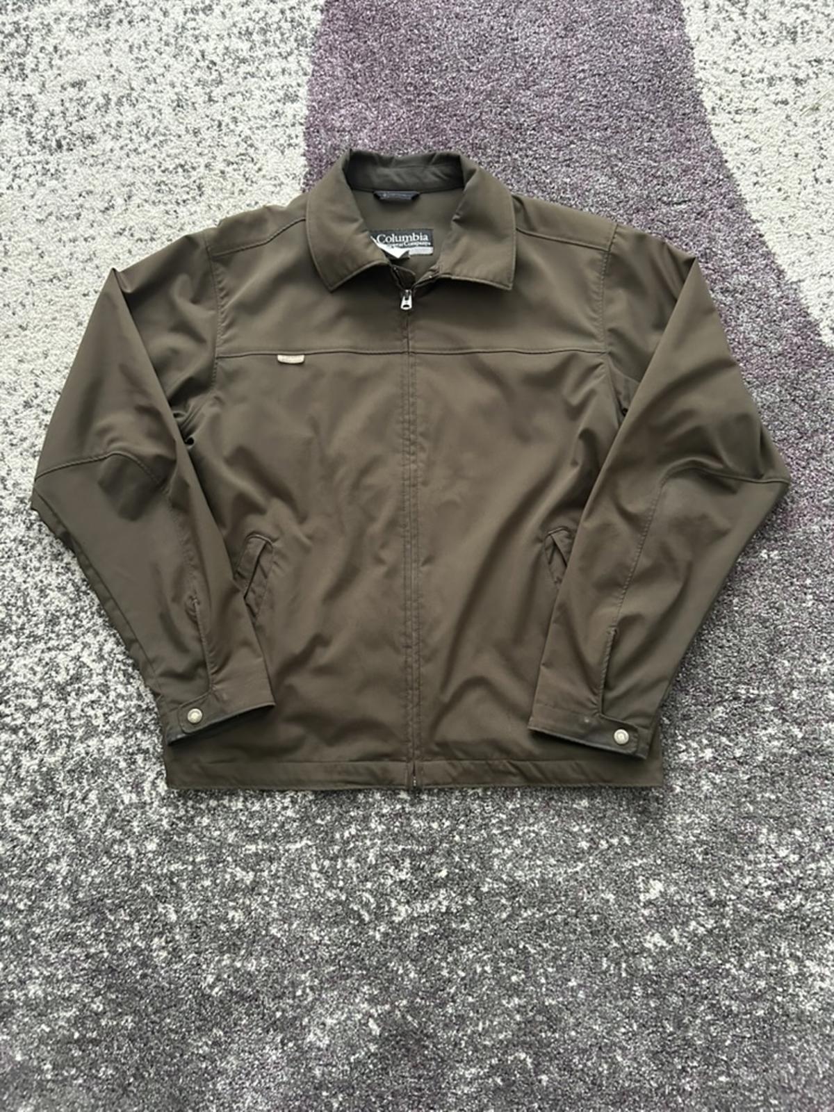 Columbia Men's Lightweight Brown Jacket