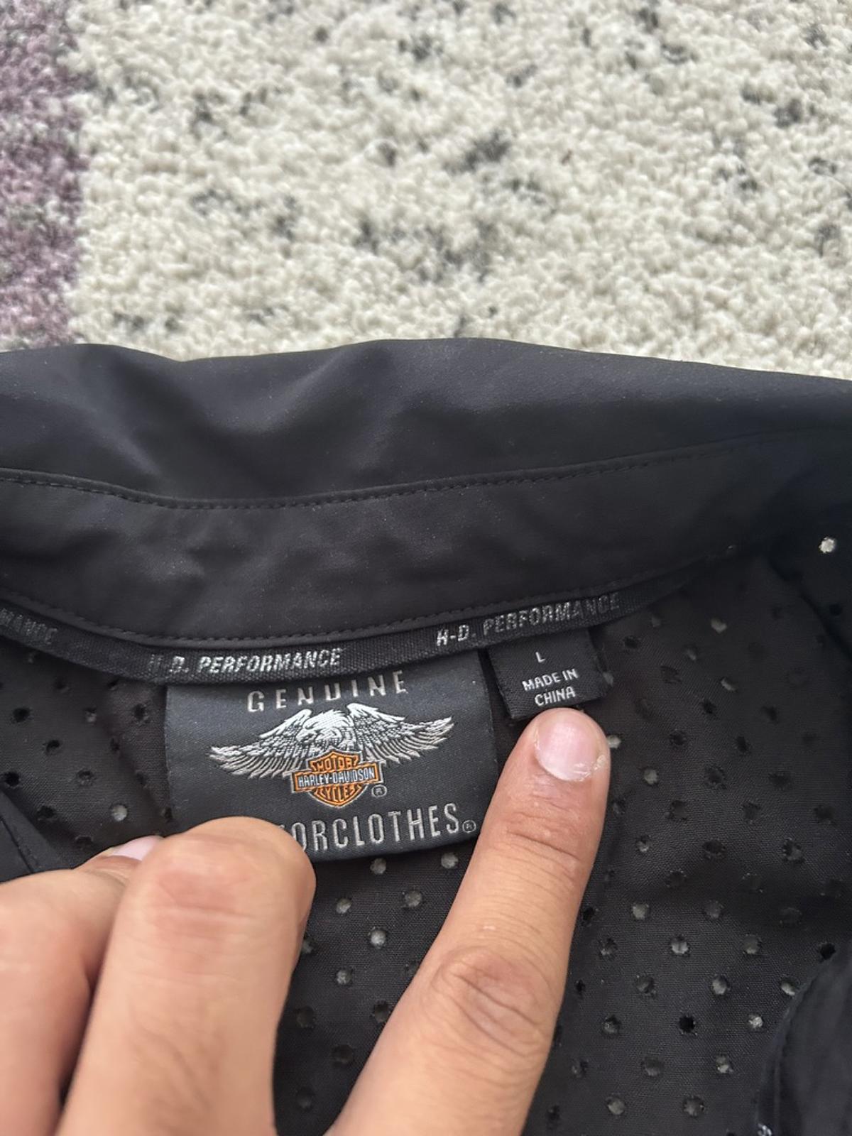 Harley-Davidson “Freedom Machine” Performance Zip Shirt