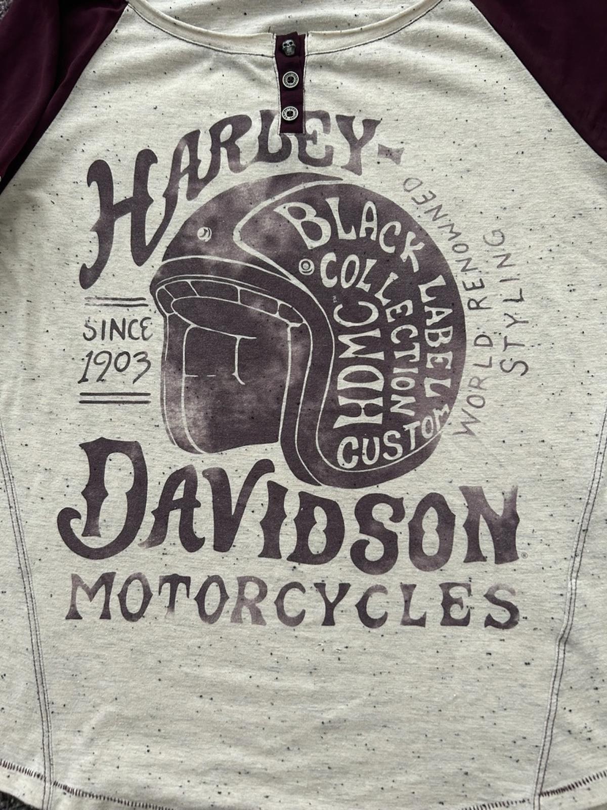 Harley-Davidson Women's Raglan Henley Long Sleeve