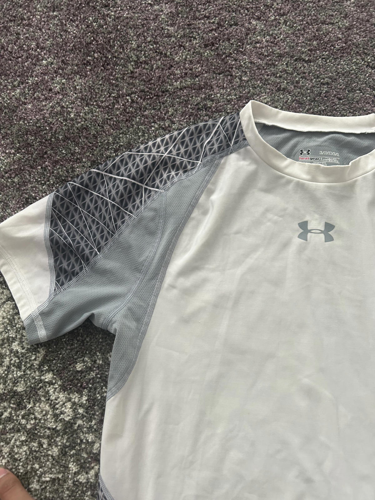 Under Armour Compression Tee – White/Silver Tech Mesh