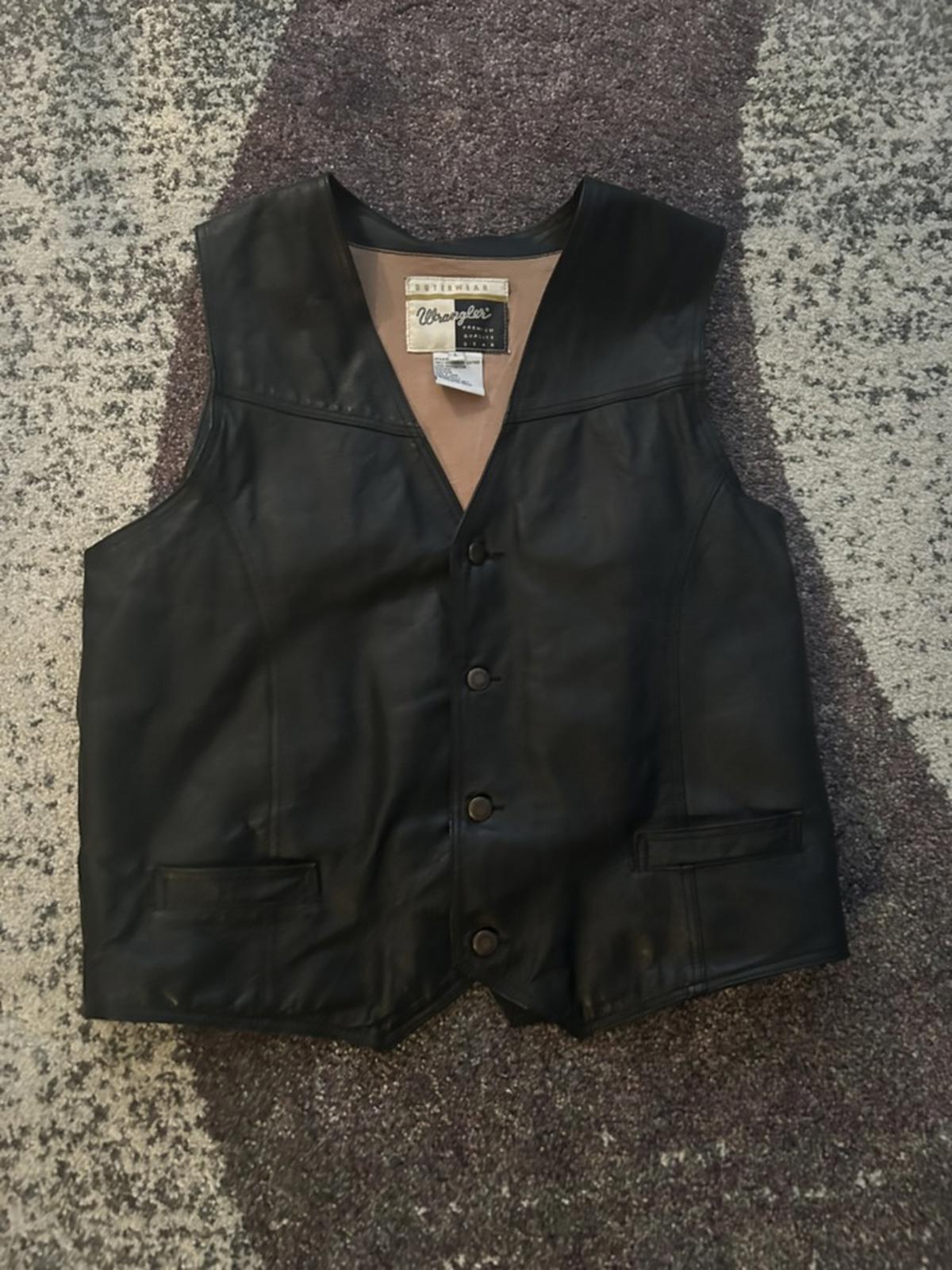 Wrangler Premium Leather Vest - Men's L