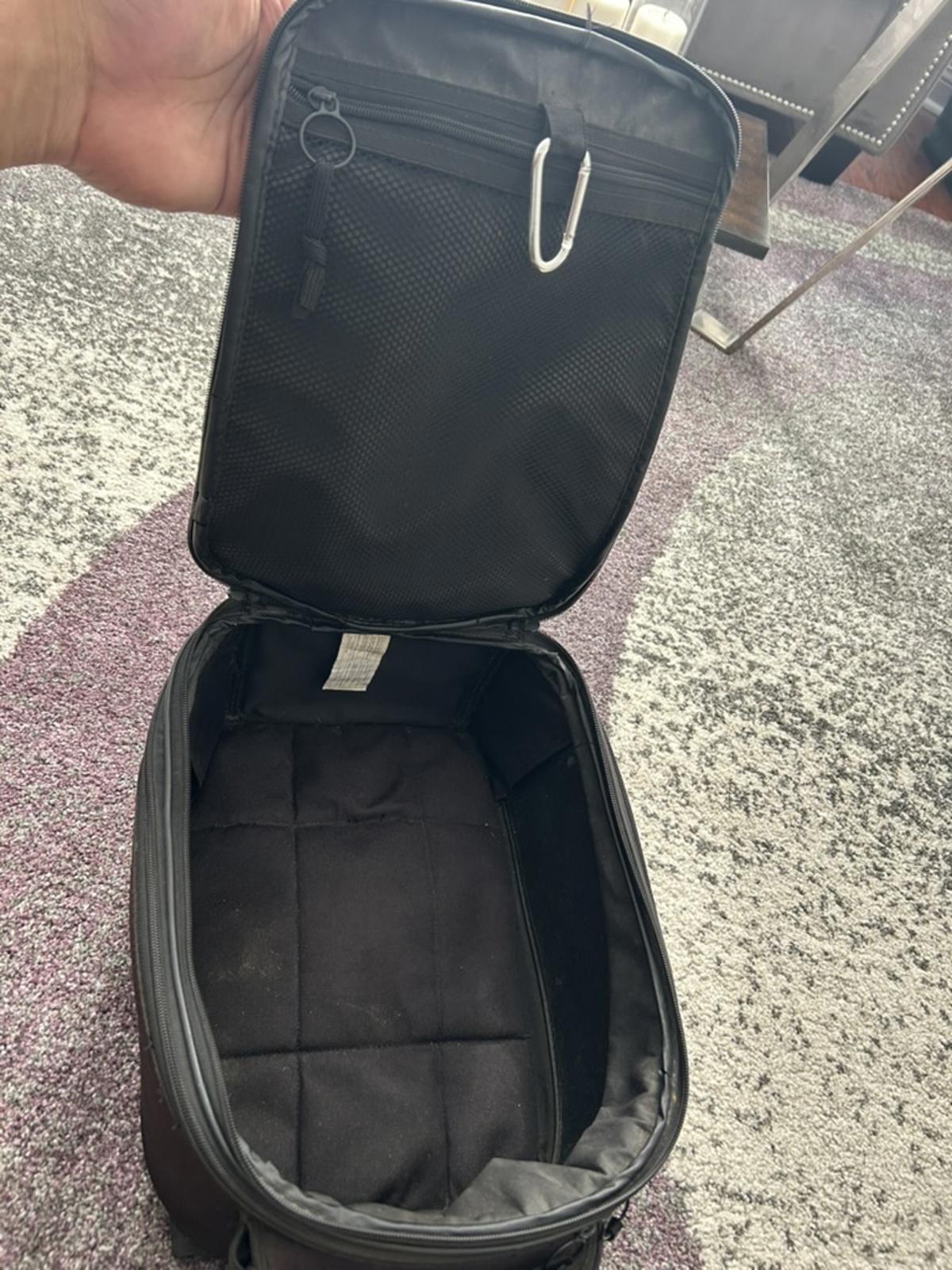 Sidewind Magnetic Motorcycle Tank Bag – Modular Storage