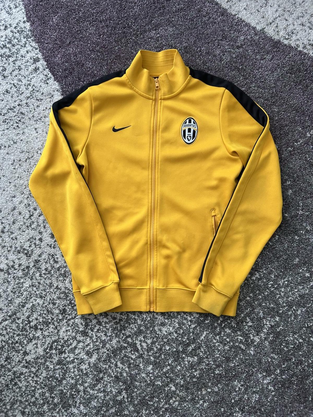 Nike Juventus Yellow Track Jacket Men's Windbreaker