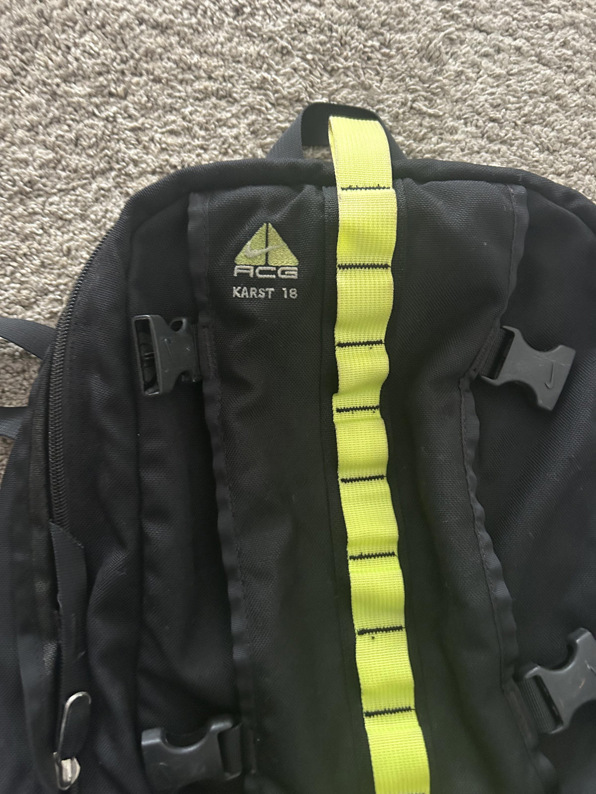Nike ACG Vintage Karst 18 Backpack